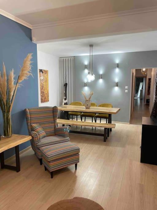 Super Luxury City Center Stay Солун Екстериор снимка